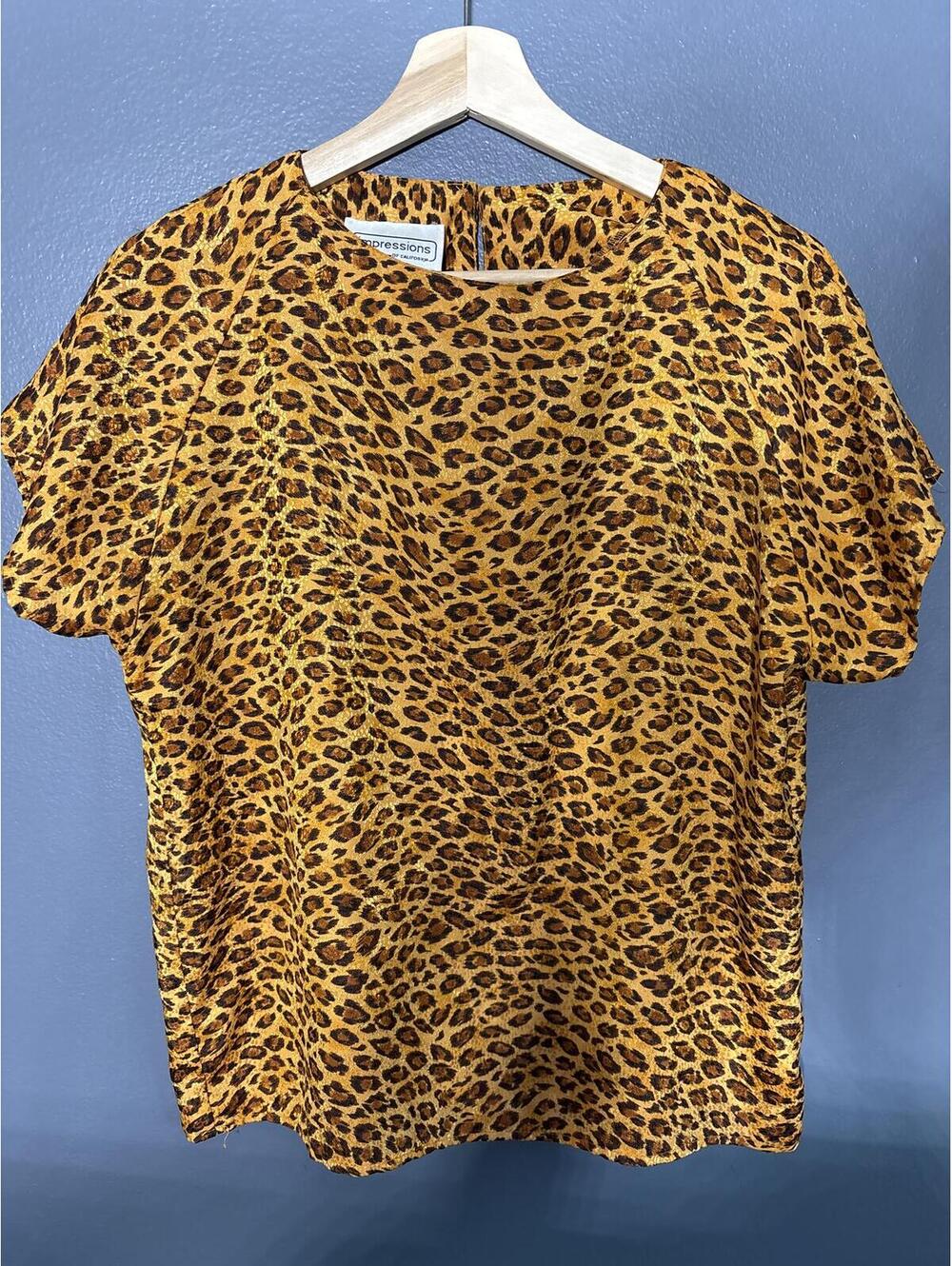 leopard tshirt vintage Barbie mobwife glam